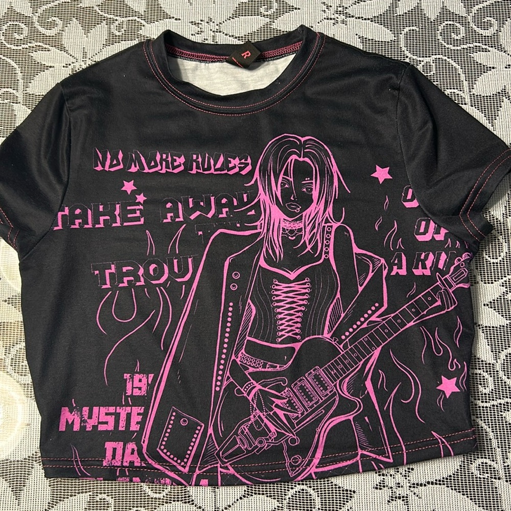 Nana Anime Black Crop Top with Gloves - Women’s Large (Neon Pink Sign)